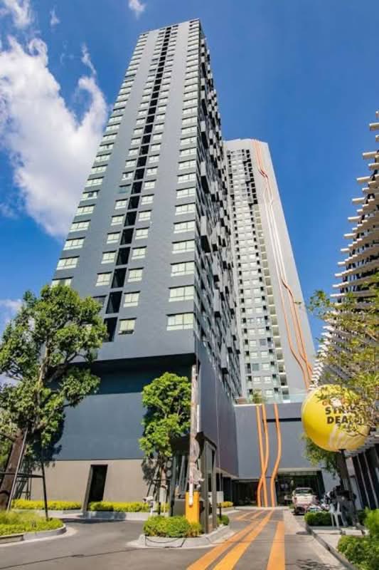 Ideo Sukhumvit 93 exterior