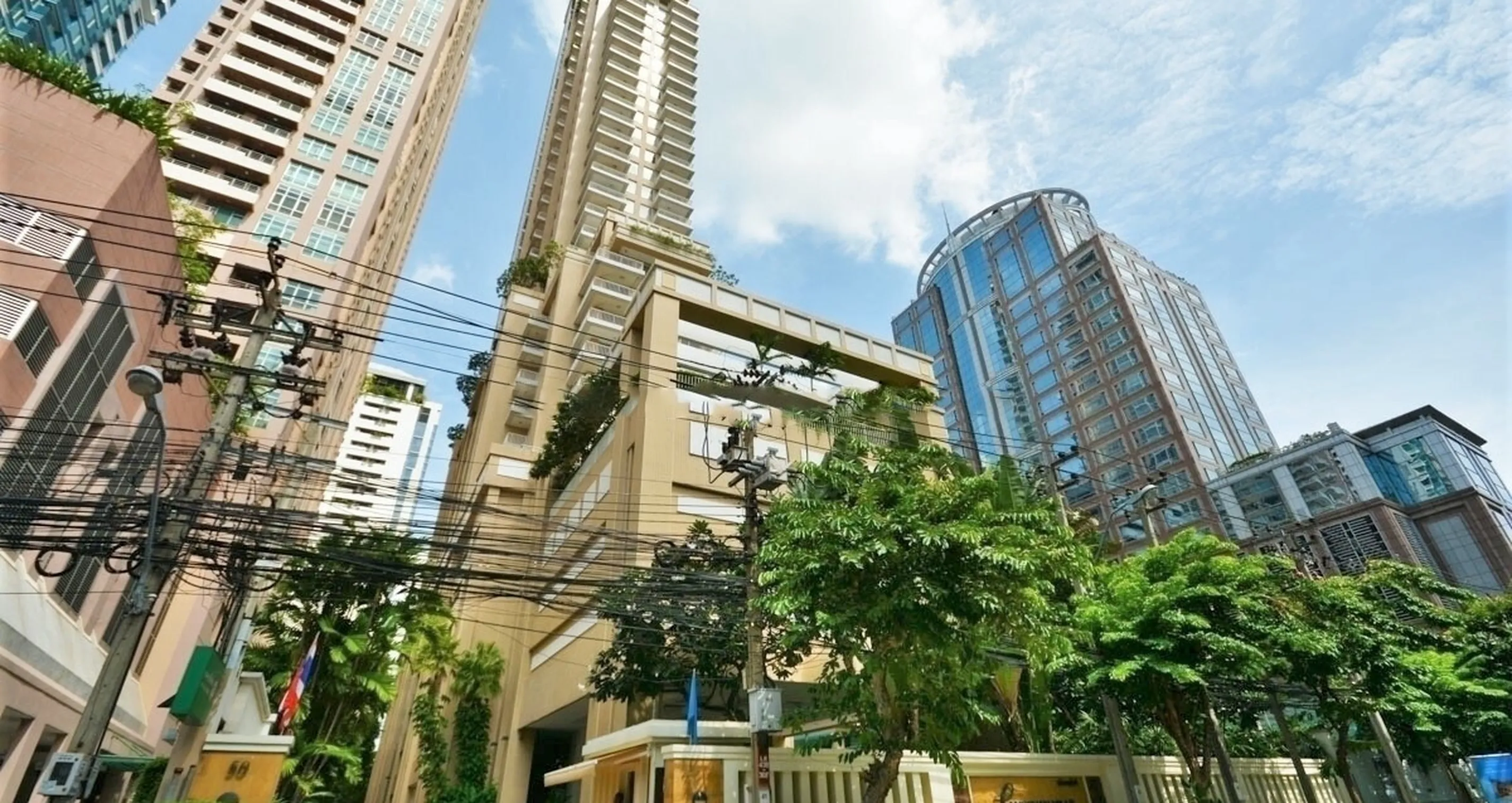 langsuan ville 75 000 exterior