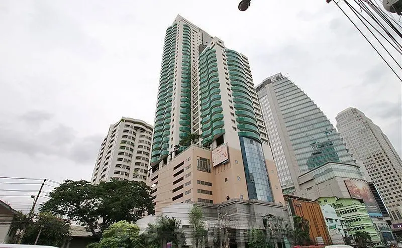 Las Colinas exterior