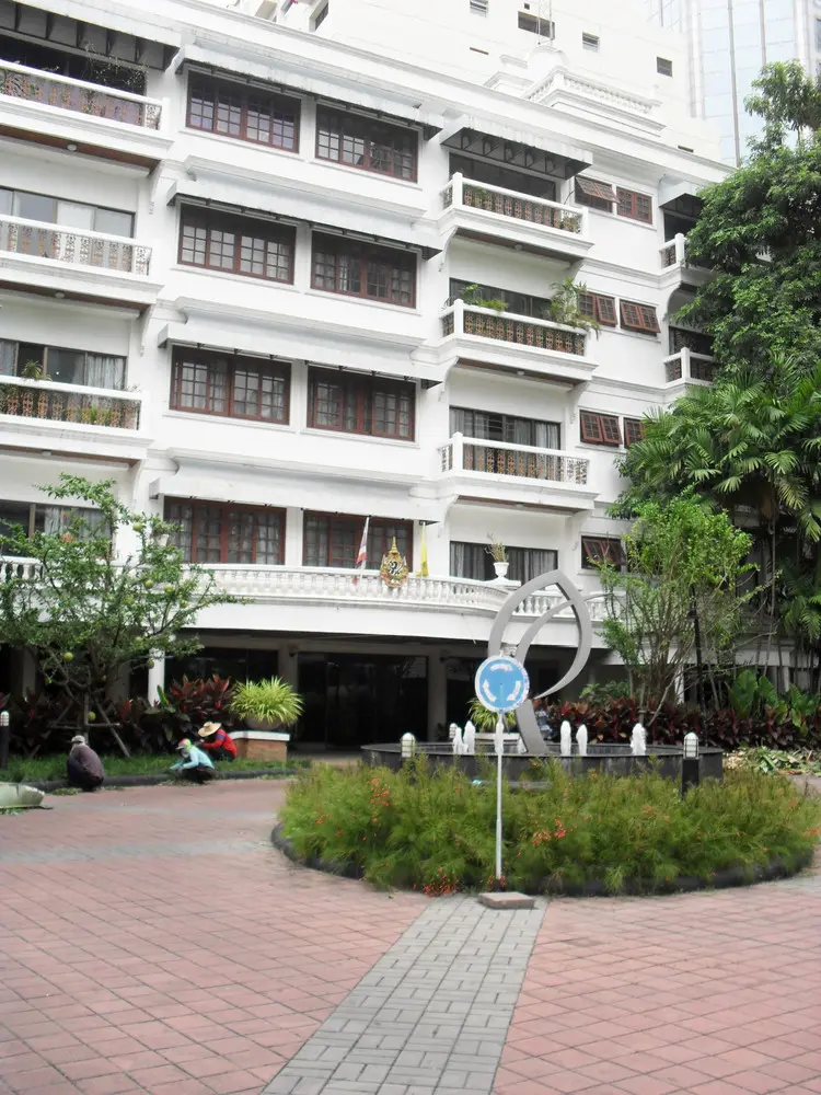 Piya Place exterior