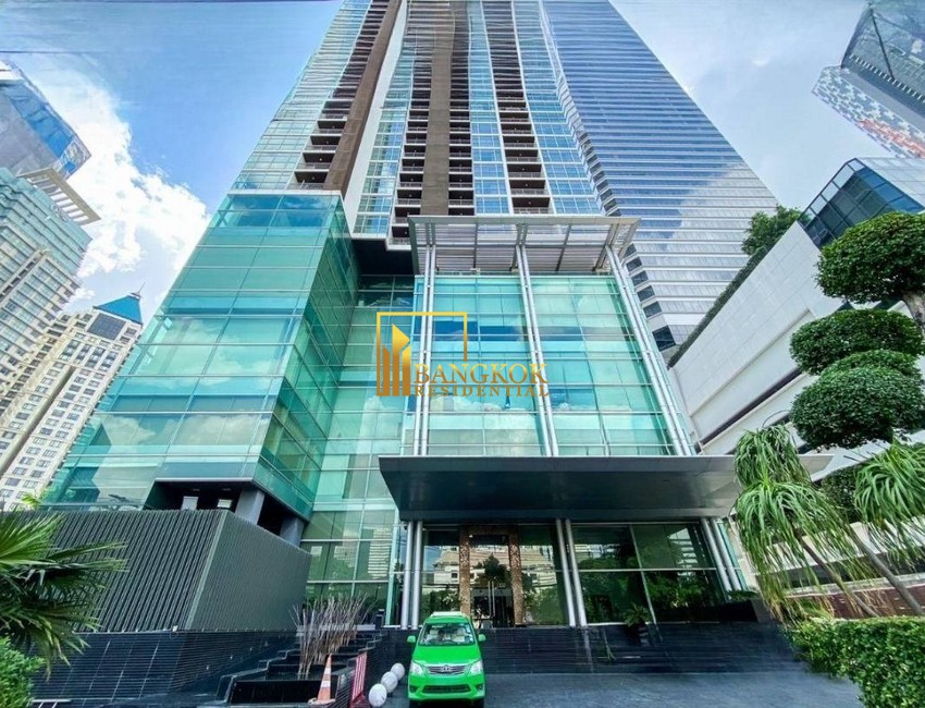 Urbana Sathorn exterior