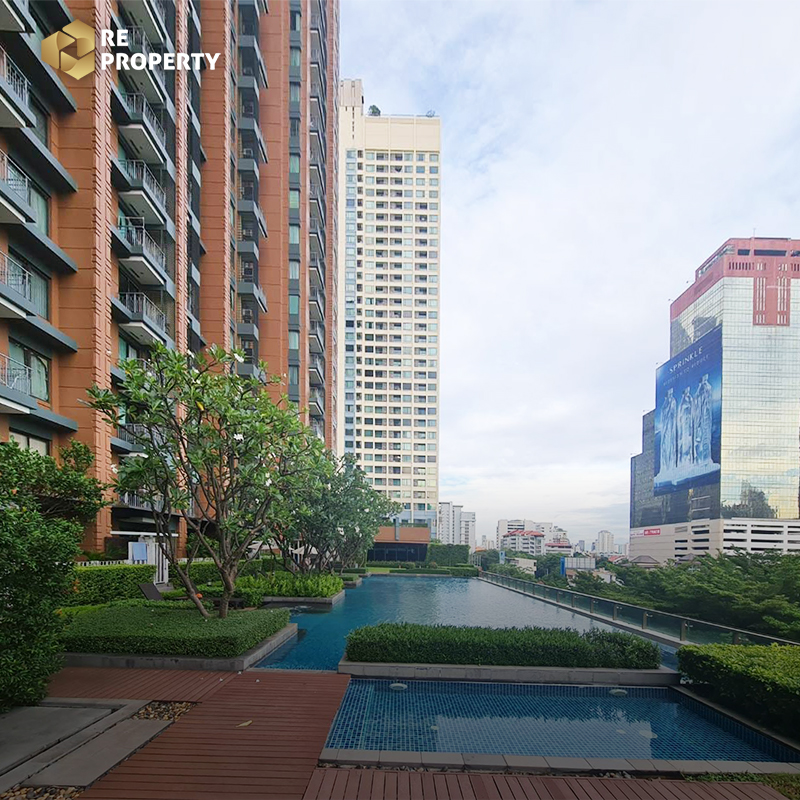Villa Asoke exterior