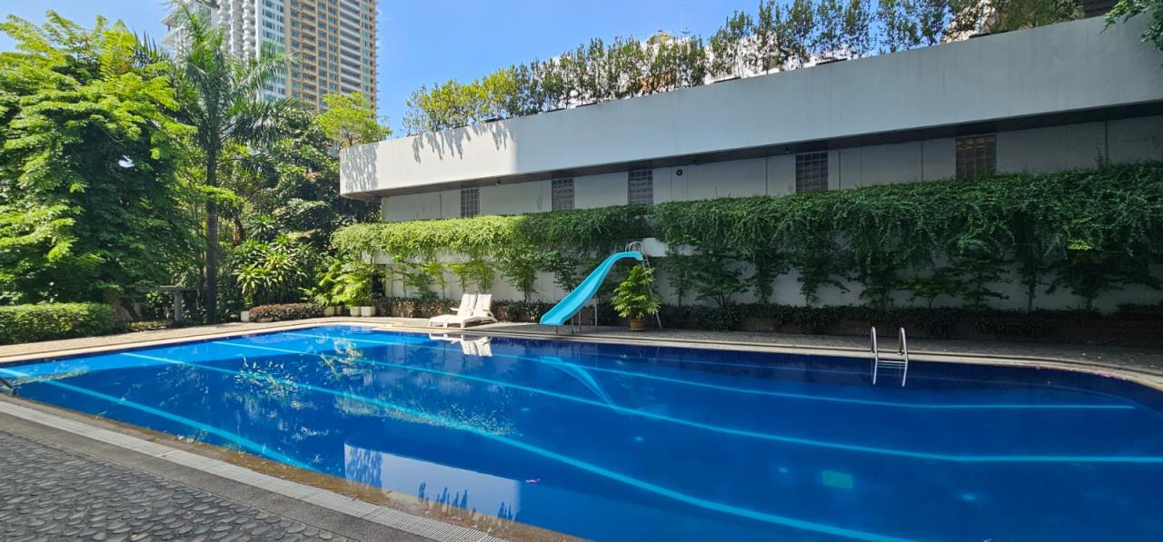 3 bedrooms 3 bathrooms le cullinan Sukhumvit for rent