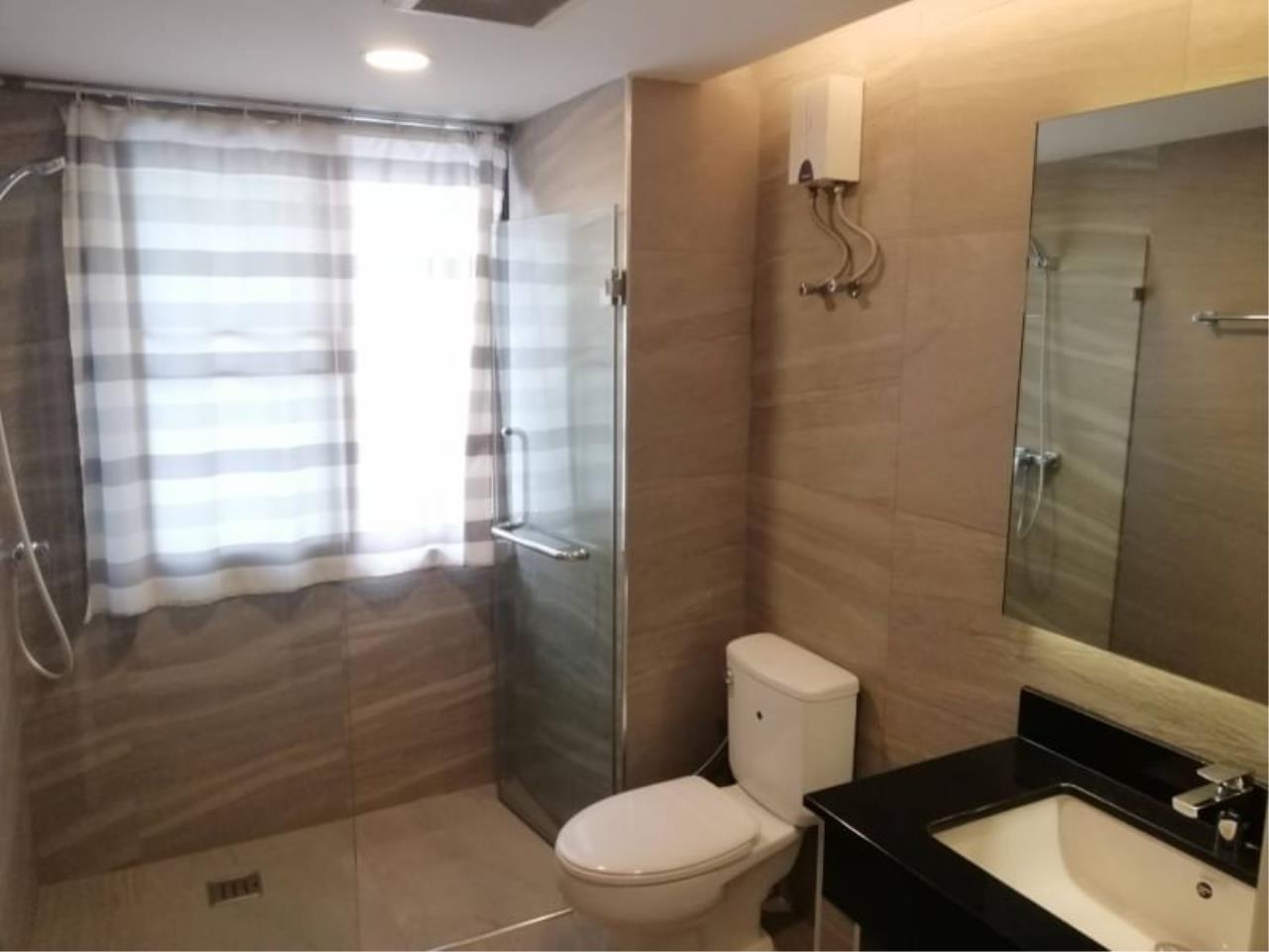 3 bedrooms 3 bathrooms baan mitra for rent