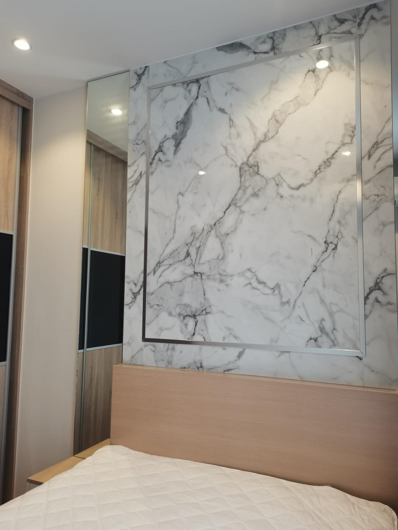 2 bedrooms 1 bathroom size mayfair sukhumvit 50 for rent