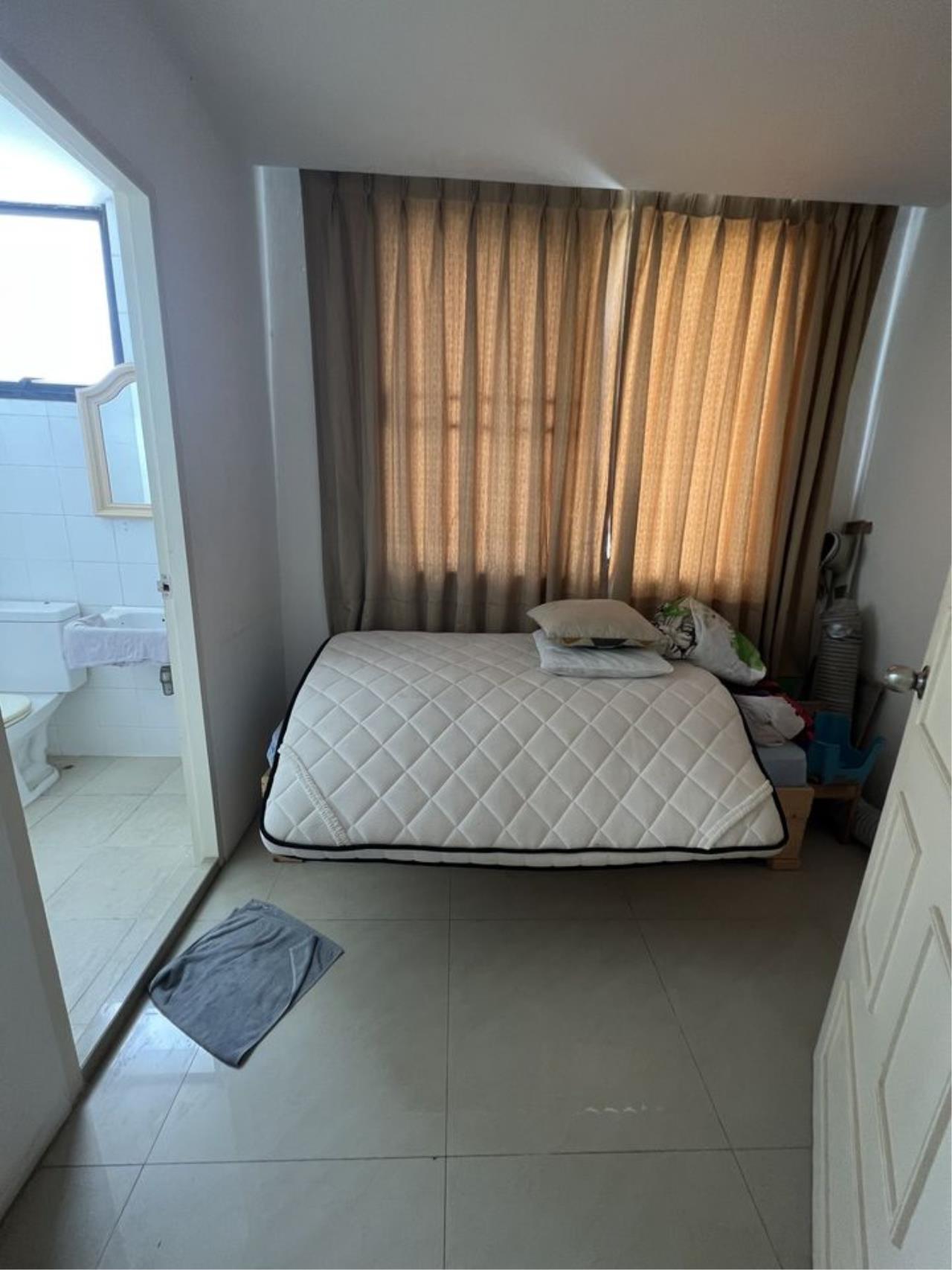 2 Bedrooms 2 Bathrooms Size 250sqm. Prime Mansion Sukhumvit 31 for Rent 80,000 THB for Sale 25mTHB