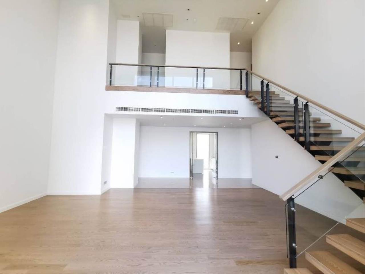 5 bedrooms 5 bathrooms magnolias waterfront residences for sale