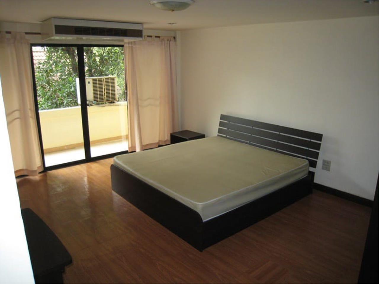 2 bedrooms, 2 bathrooms 100sqm size Lin Court For Rent