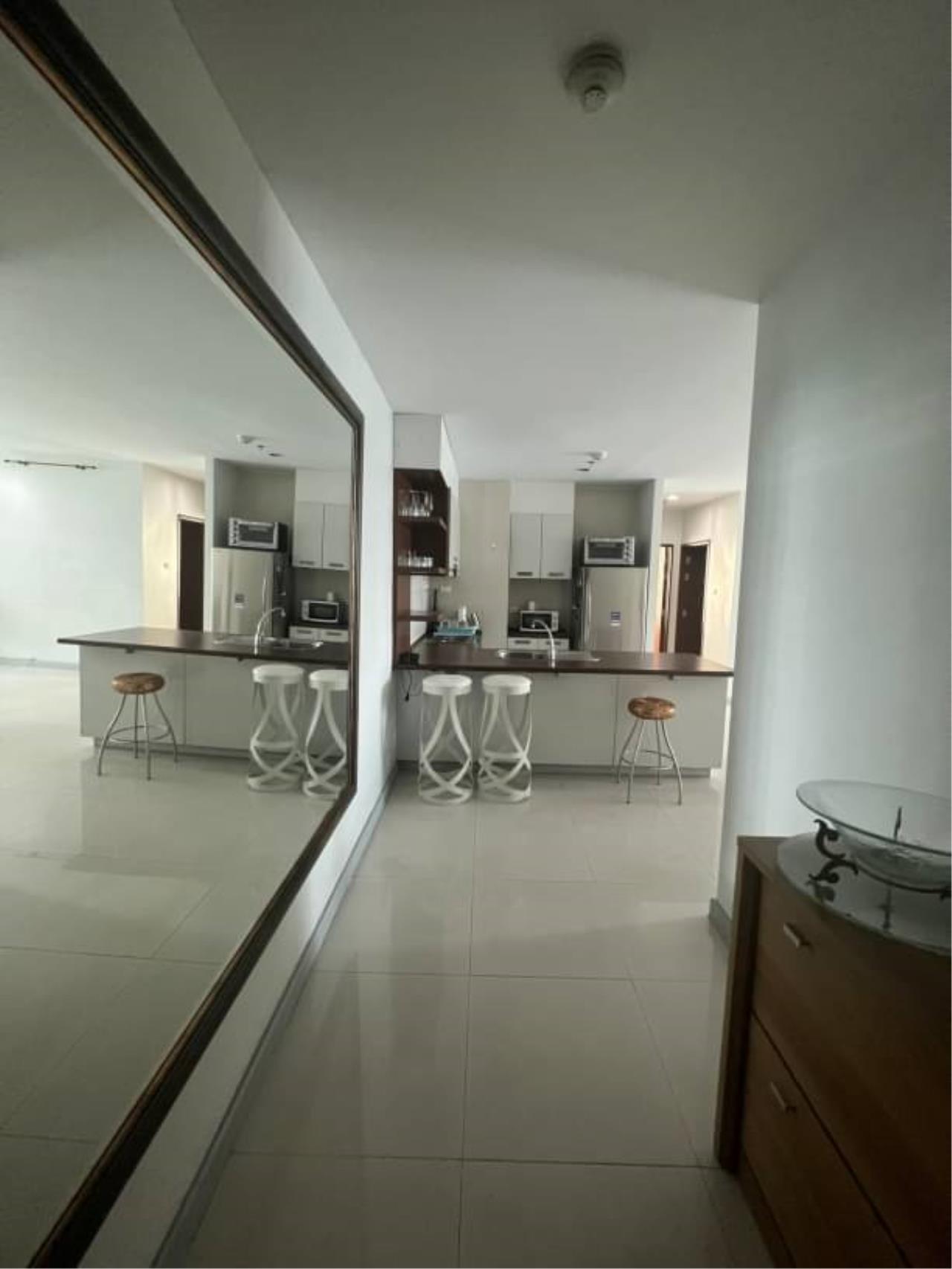 2 bedrooms 2 bathrooms sukhumvit city resort for rent