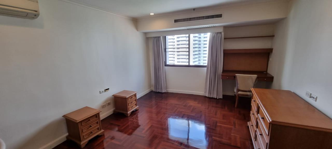3 bedrooms 3 bathrooms kallista mansion for rent