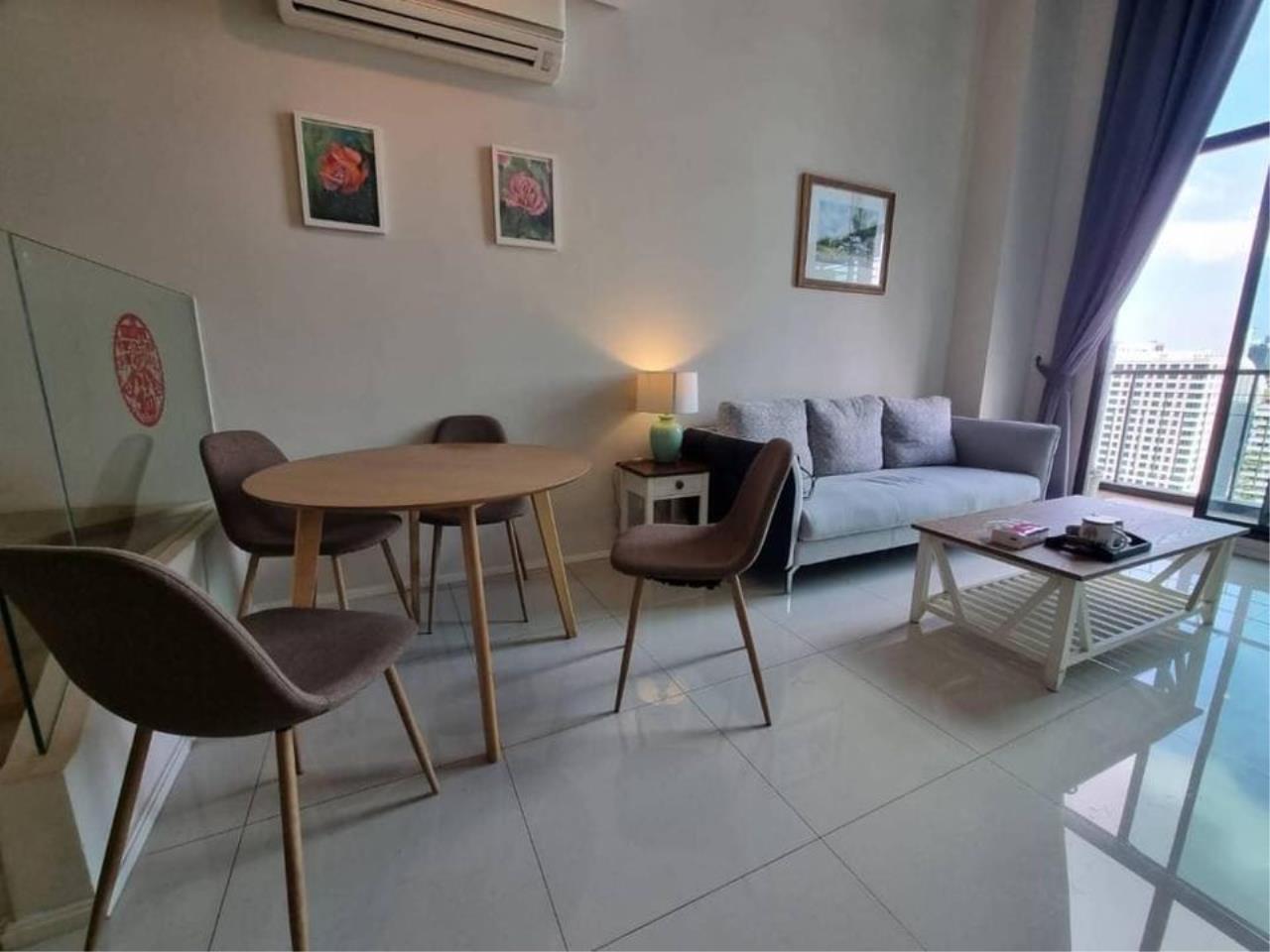2 bedrooms 2 bathrooms villa asoke for rent