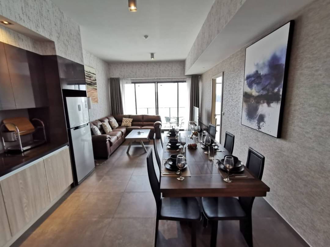 2 Bedrooms, 2 Bathrooms 87sqm size The Lofts Asoke For Rent 68,000THB/Month