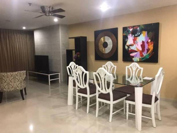 2 Bedrooms, 2 Bathrooms 105 sqm Baan Prompong For Rent 40,000THB