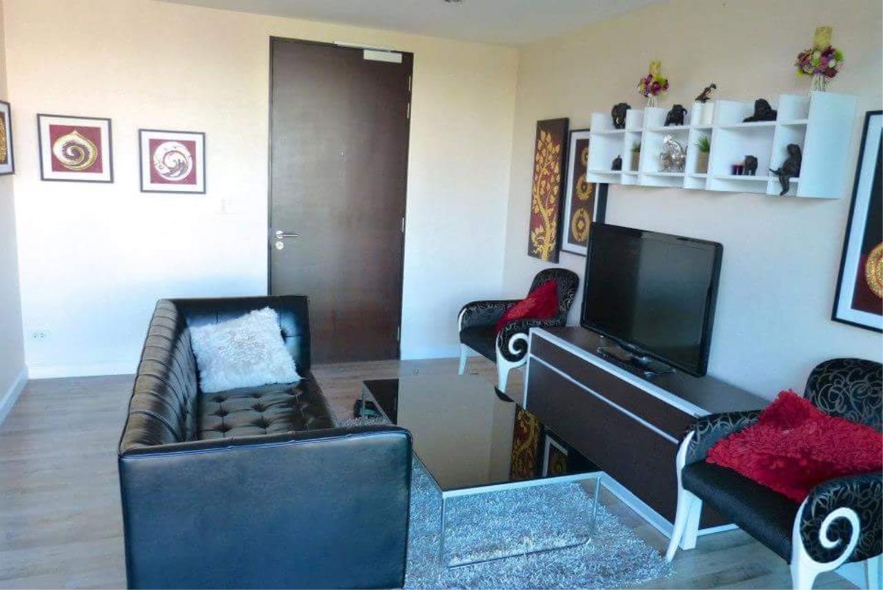 2 Bedrooms, 2 Bathrooms + 1 study 80sqm Click Condo Sukhumvit 65 for Sale 7.2 million THB