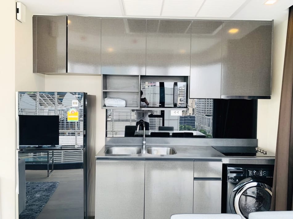 2 bedrooms, 2 bathrooms 63sqm size Ashton Asoke For Rent Negotiable Price at 65000thb