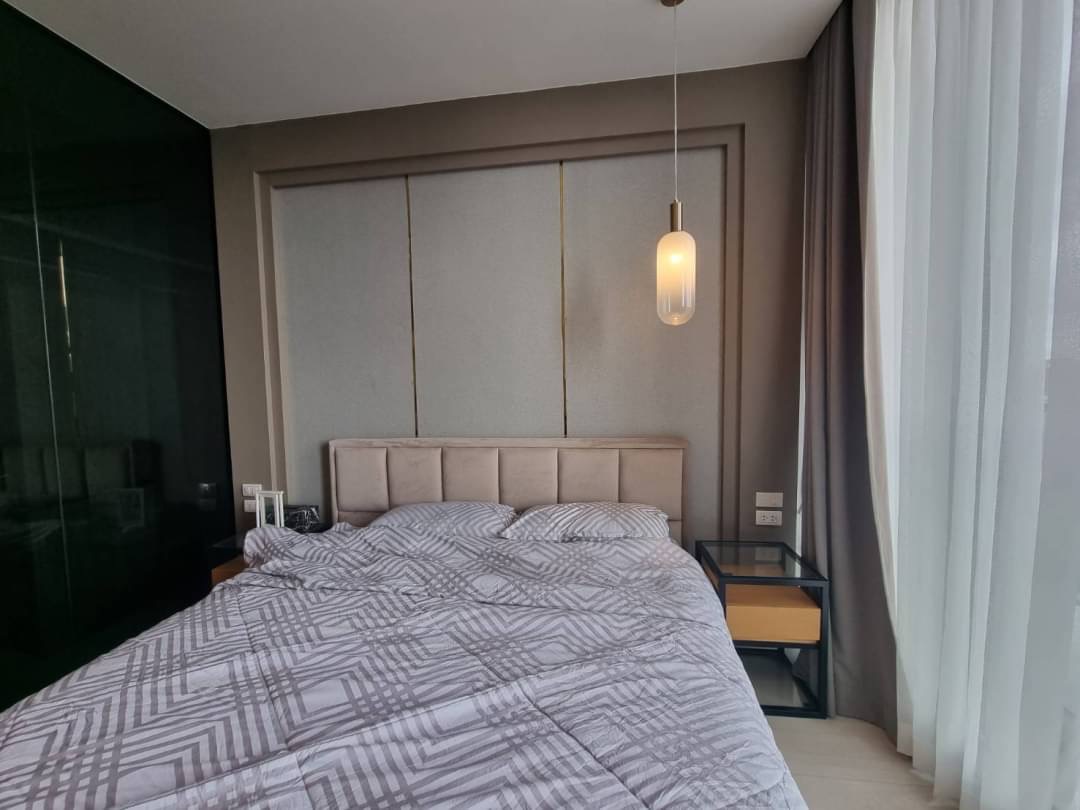 1 Bedroom, 1 Bathroom 50 sqm size at Noble Ploenchit For Rent 50,000THB