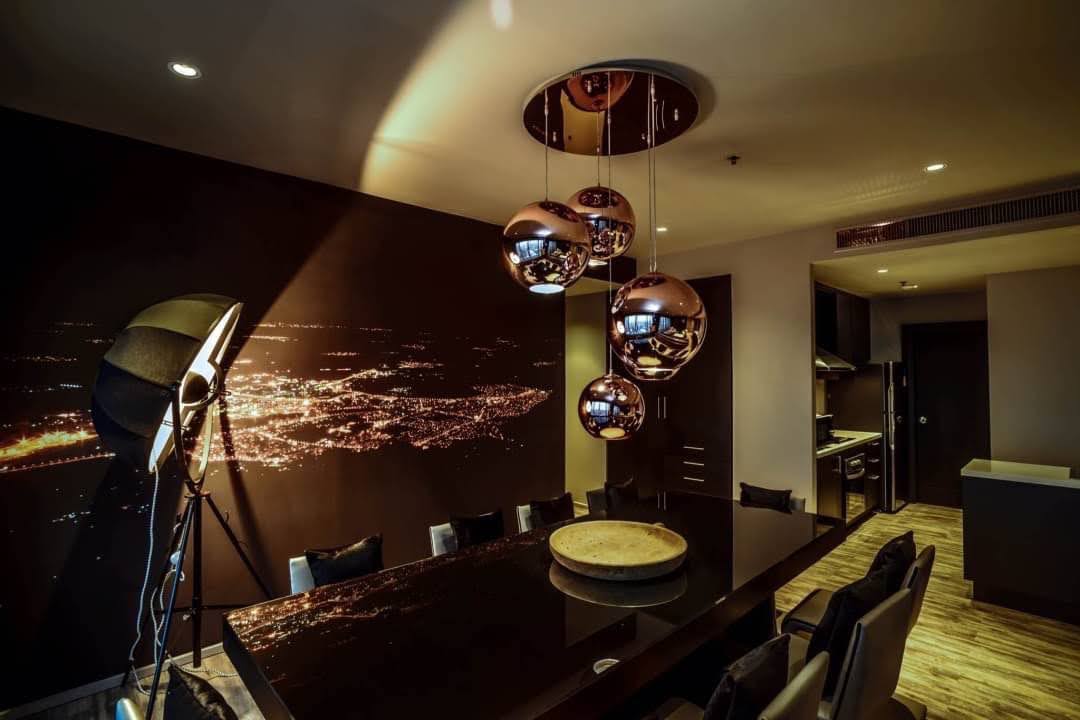 2+1 Bedrooms, 3 Bathrooms 136 sqm size at The Emporio Place - Sukhumvit 24 For Rent 120K THB