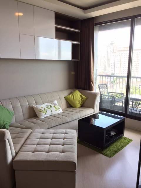 2 Bedrooms, 2 Bathrooms 69sqm size at Rhythm Sukhumvit 44 For Rent 45K THB