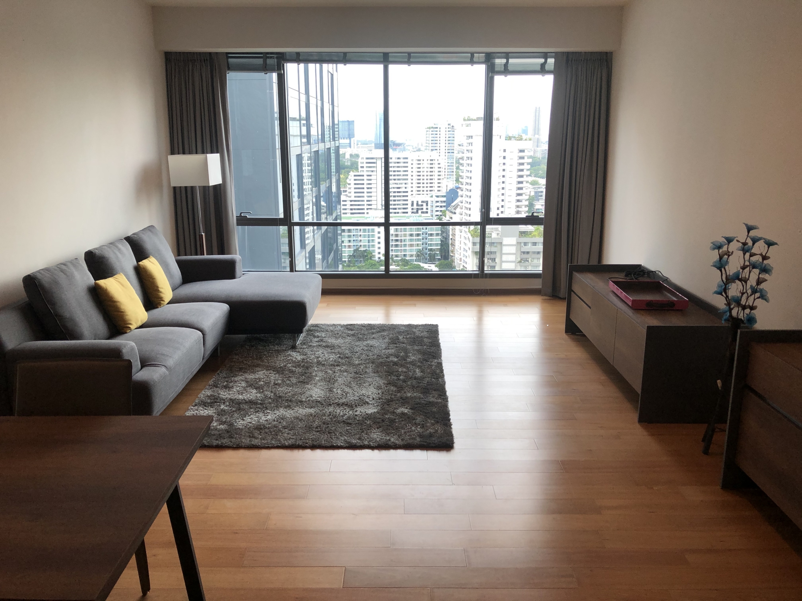 2 Bedrooms, 2 Bathrooms 110sqm size at Hyde Sukhumvit 13 For Rent 65,000 THB/Month