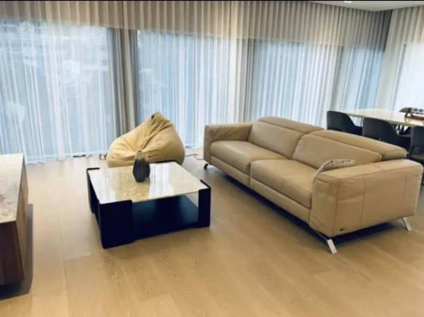 2 Bedrooms, 2 Bathrooms 107sqm size 4th Flr at Tonson One Residence For Rent 149,000/Month