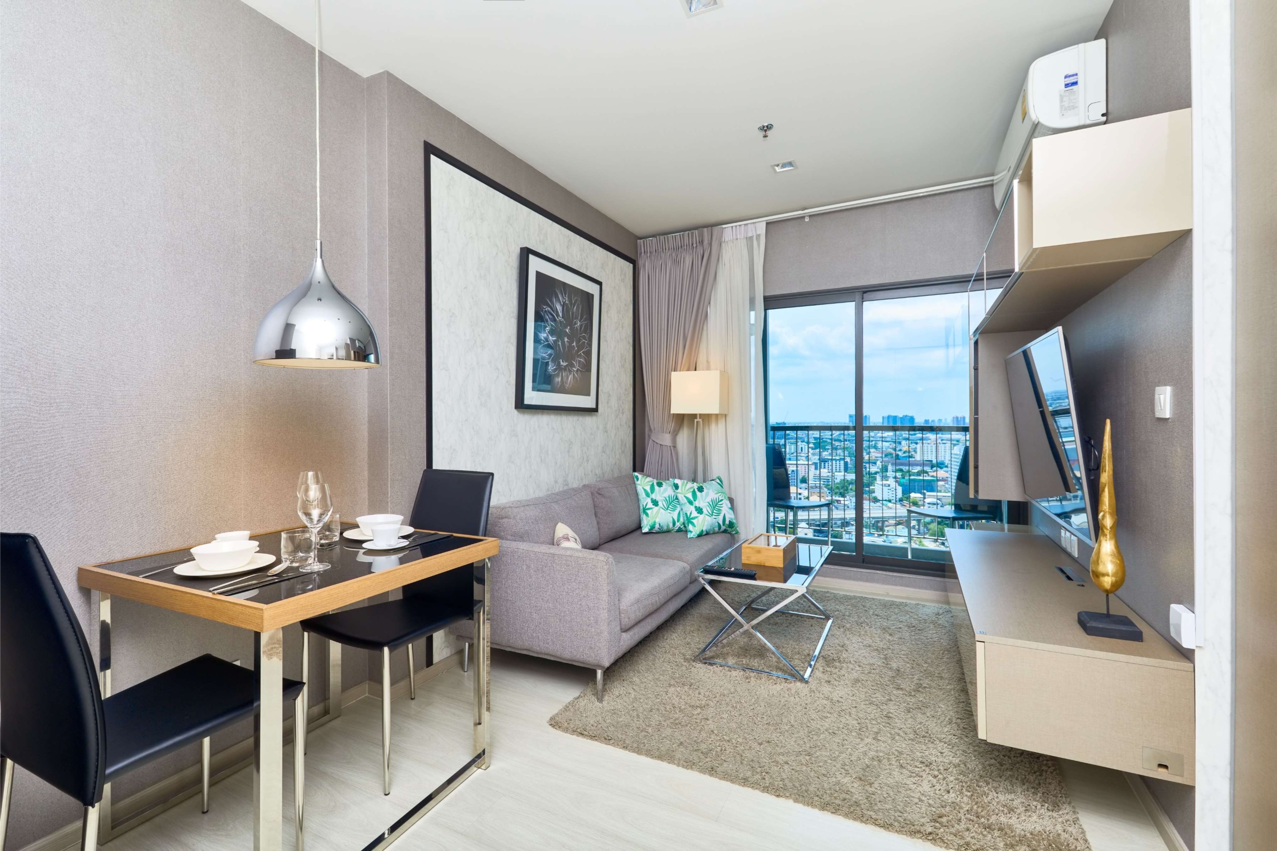 2 Bedrooms, 2 Bathrooms 50sqm Life Sukhumvit 48 For Rent 28,000THB/Month