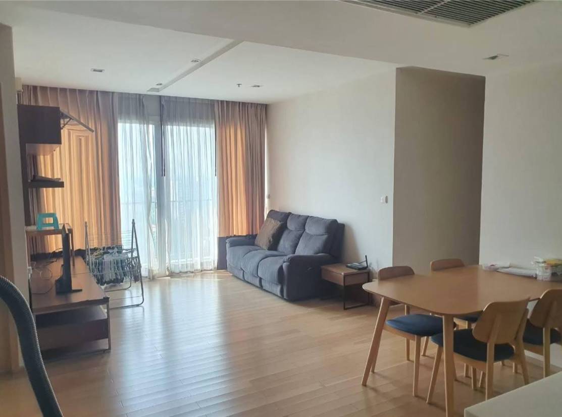 3 Bedrooms, 3 Bathrooms 100sqm 19th Flr @Siri at Sukhumvit For Rent 85,000THB