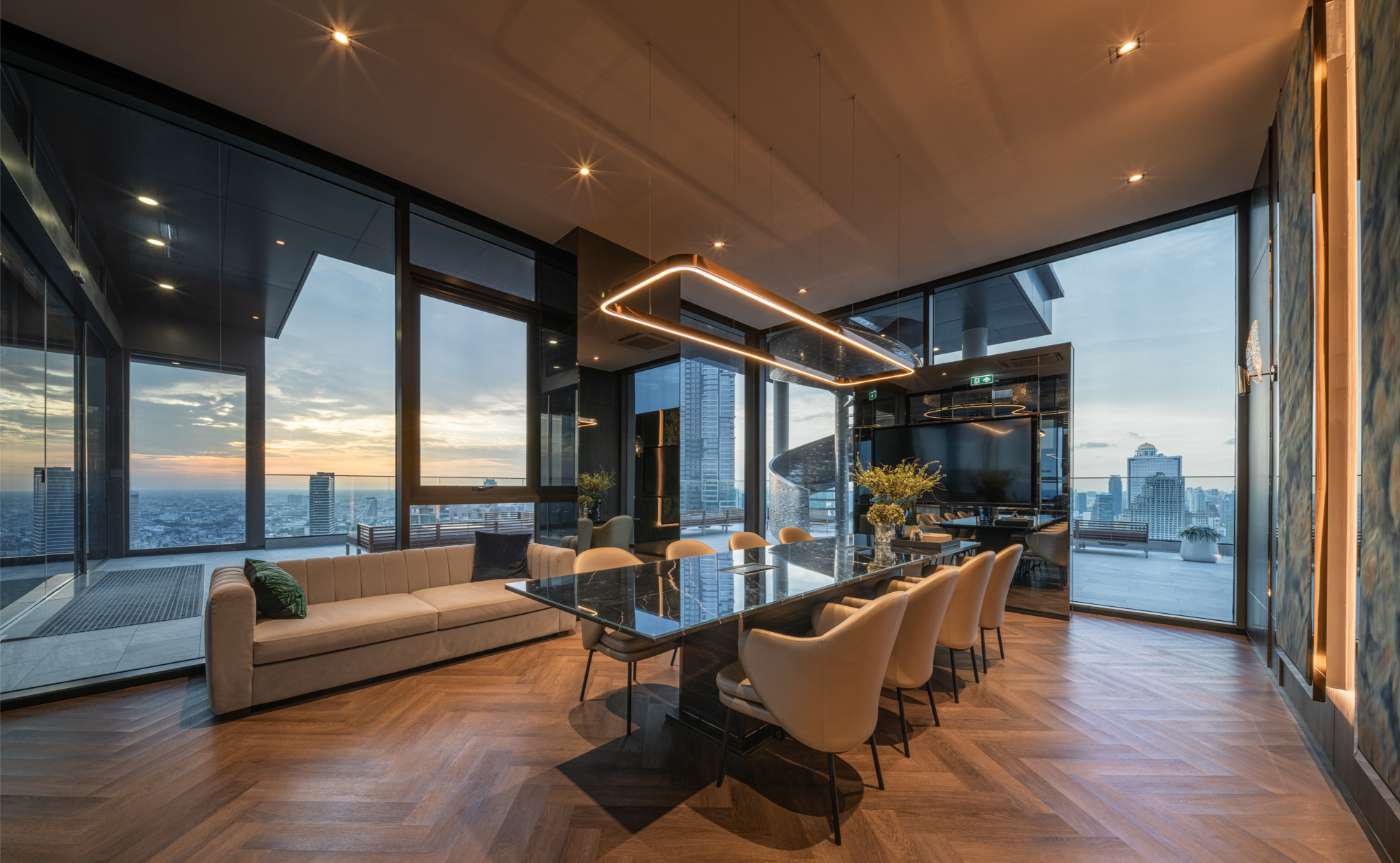 2 Bedrooms, 2 Bathroom 102sqm 16th Flr @RHYTHM Charoenkrung Pavilion For Sale 18,100MB