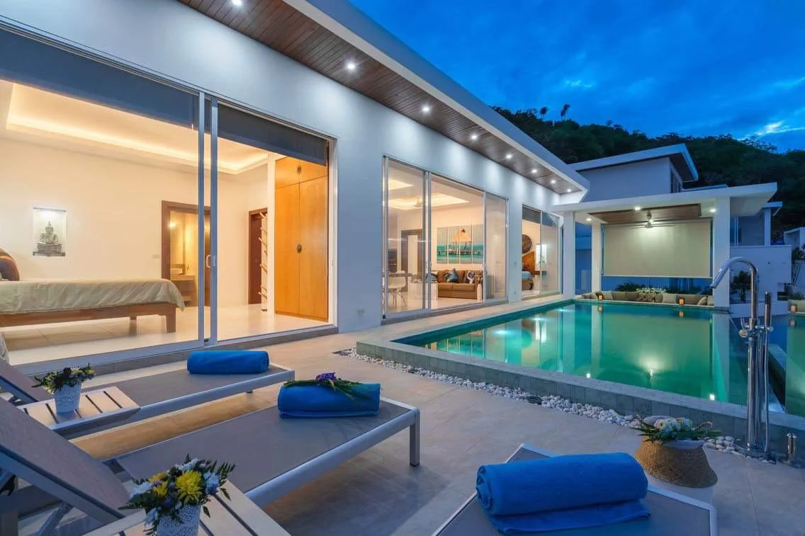 2 Bedrooms, 2 Bathrooms 145sqm @MODERN SEA VIEW VILLA LOCATED IN BOPHUT For Sale 13,900,000 THB