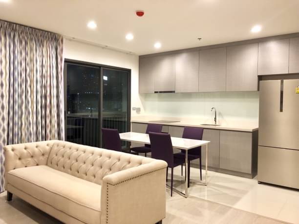 2 Bedrooms, 2 Bathrooms 75sqm 16th Flr @Rhythm Sukhumvit 36 - 38 For Rent 63,000THB/Month