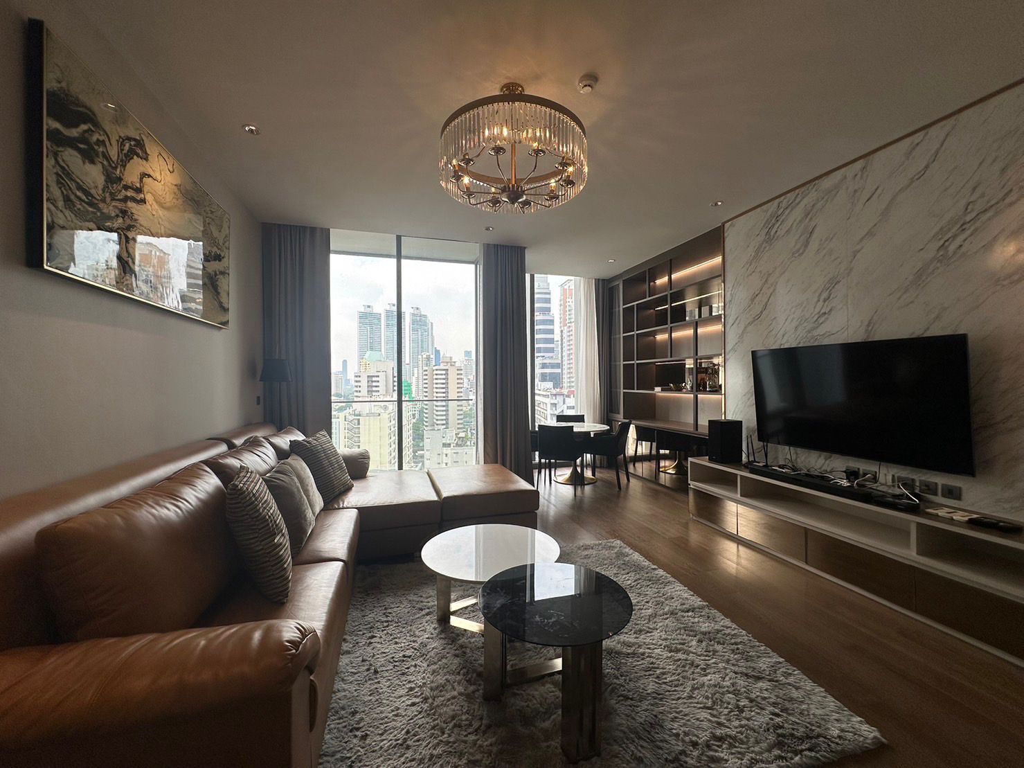 2 Bedrooms, 2 Bathrooms 105sqm 12th Flr @ Kraam Sukhumvit 26 For Rent 120,000THB/Month