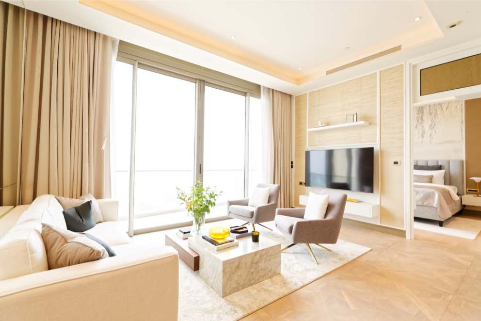 2BR/2BA 128sqm 31st Flr Mandarin Oriental Rent 250K/Sale 70M