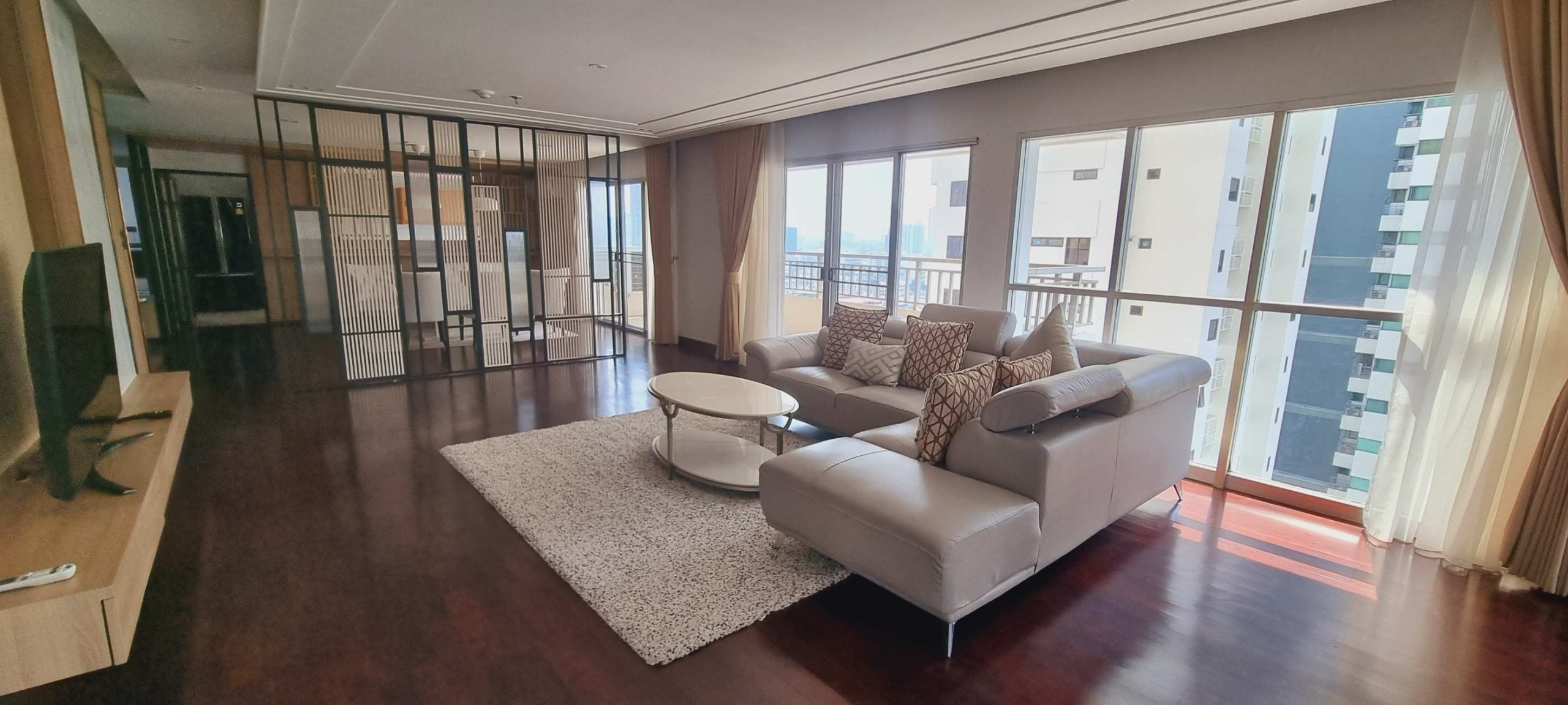 3BR/3BA+Maid 341sqm 22nd Flr Sathorn Park Rent 140KTHB/Month