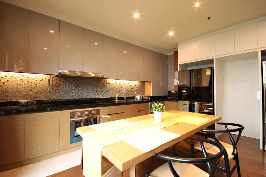 2 Beds 4 Baths 150sqm Noble Remix 2, Rent 75k THB, Sale 32MB