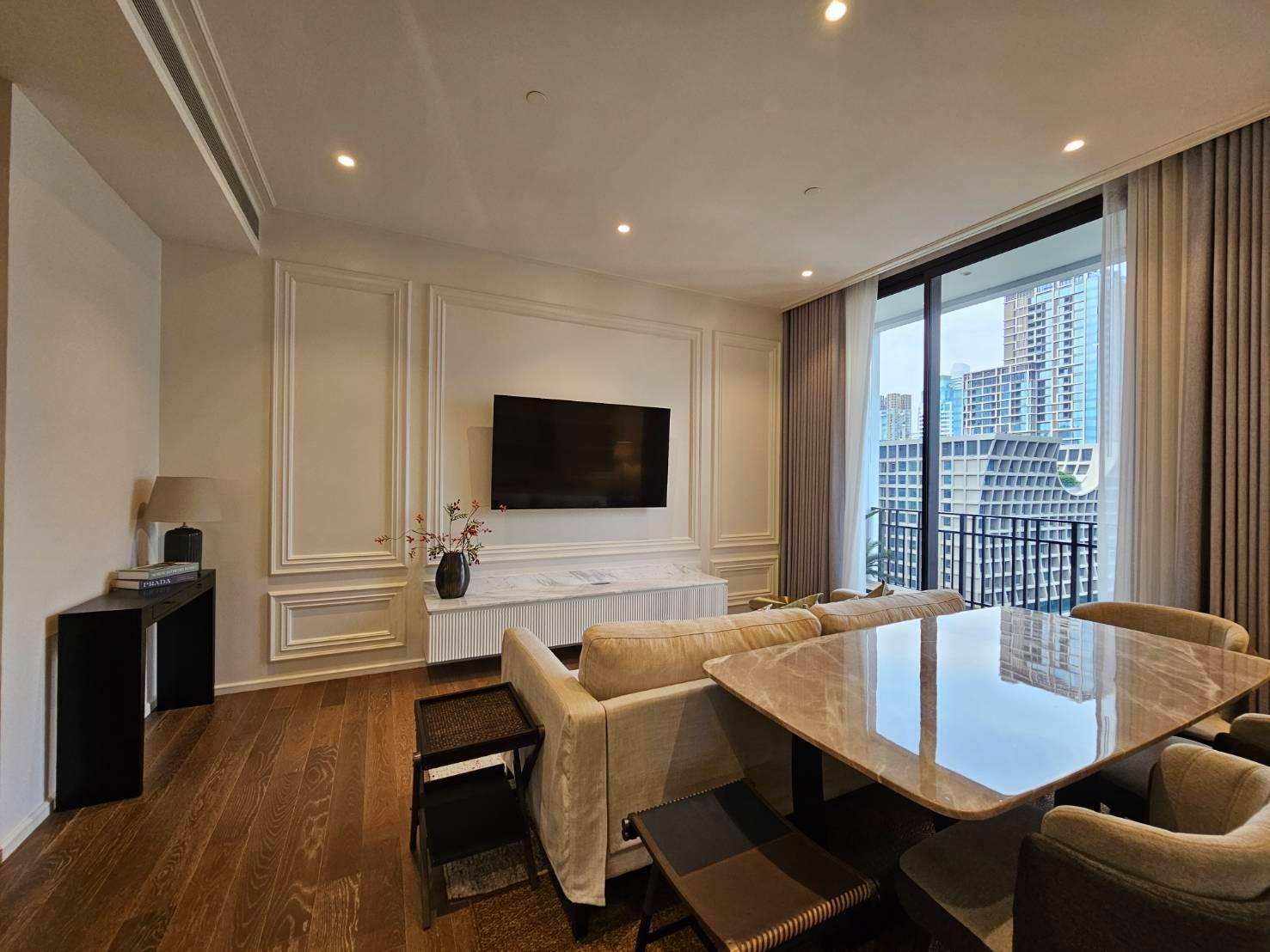 2-Bedroom 3-Bathroom 88sqm Condo at Muniq Langsuan - BTS Chit Lom - Rent 140KTHB per Month
