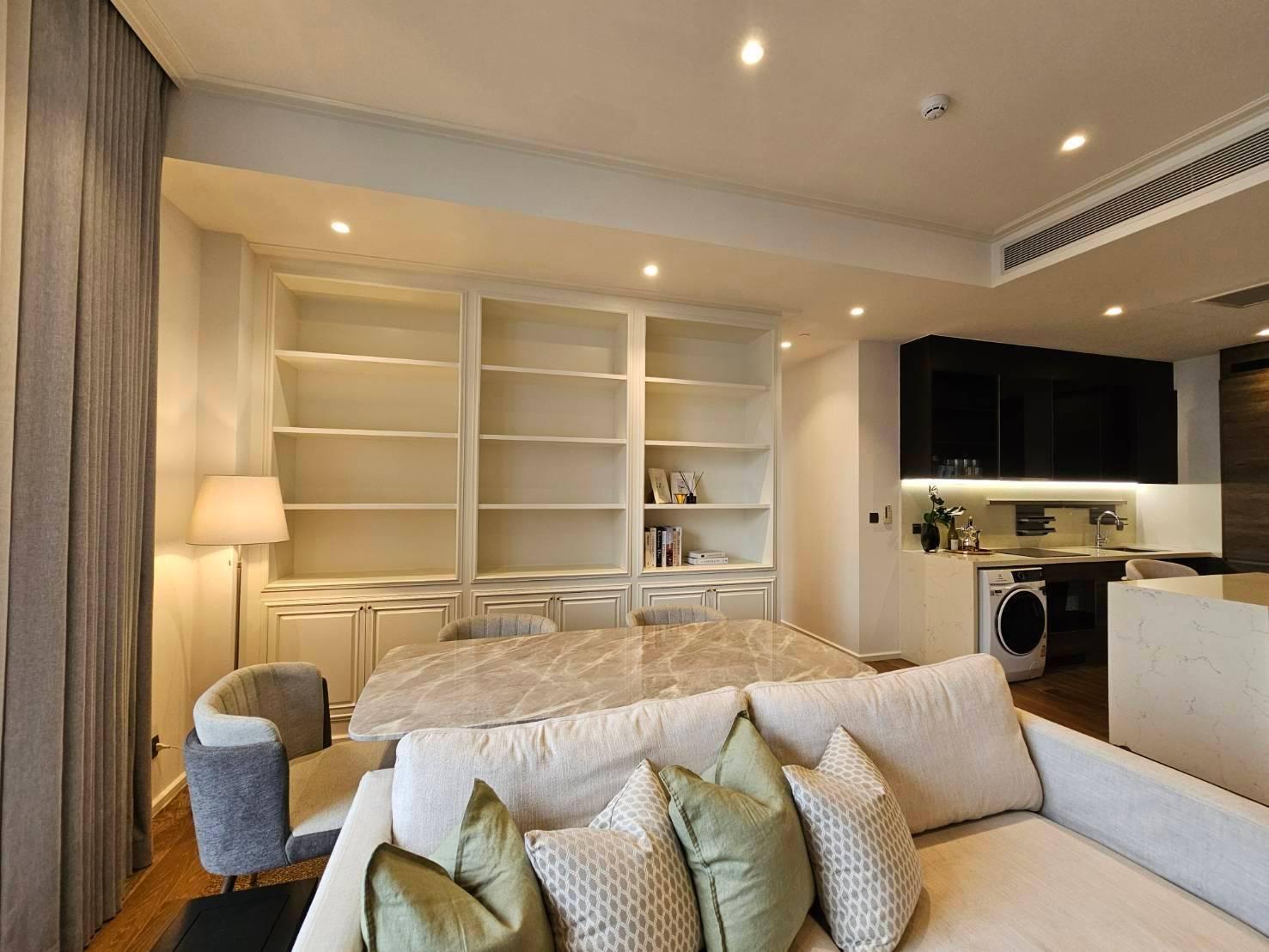 2-Bedroom 3-Bathroom 88sqm Condo at Muniq Langsuan - BTS Chit Lom - Rent 140KTHB per Month