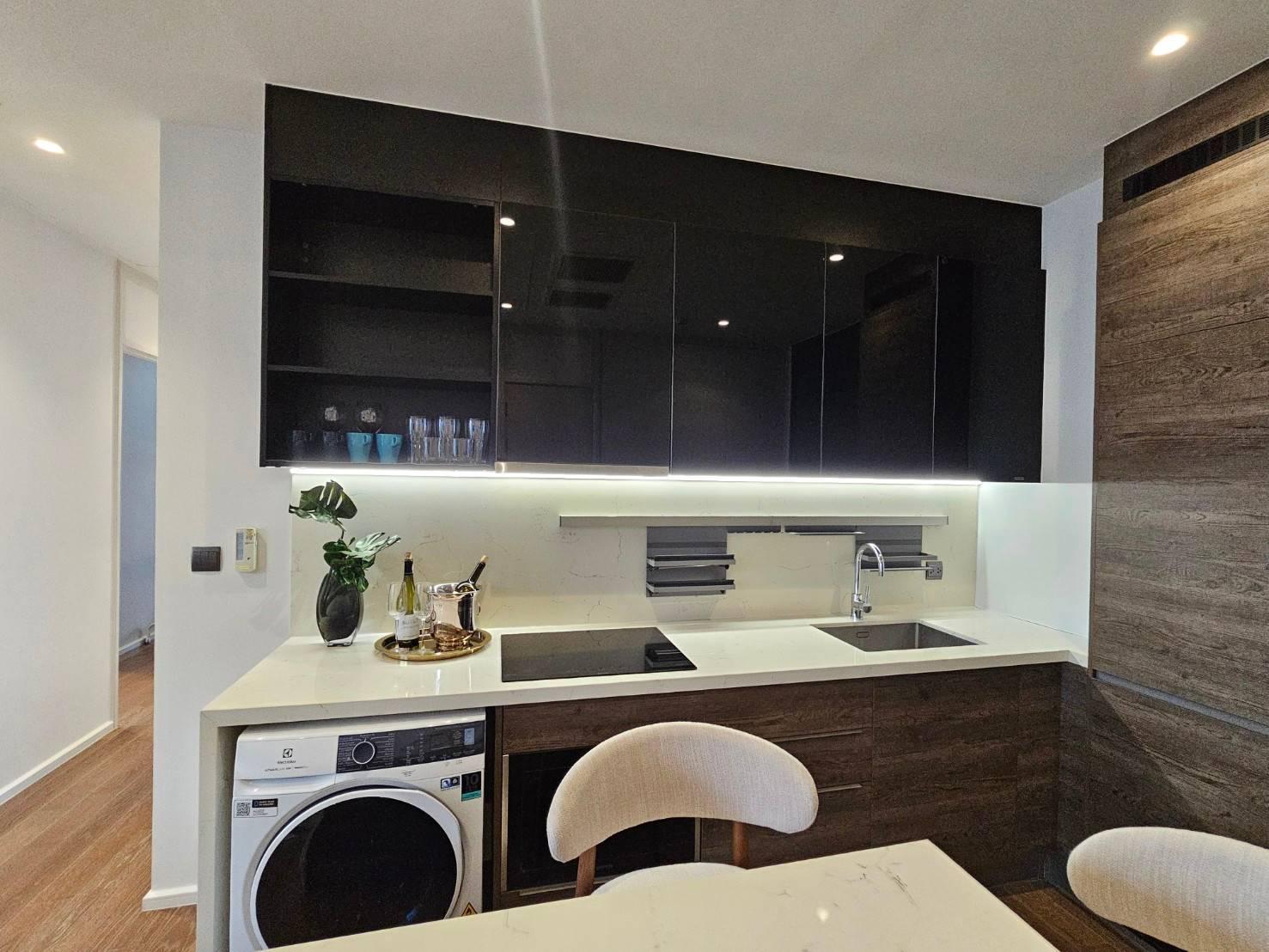 2-Bedroom 3-Bathroom 88sqm Condo at Muniq Langsuan - BTS Chit Lom - Rent 140KTHB per Month