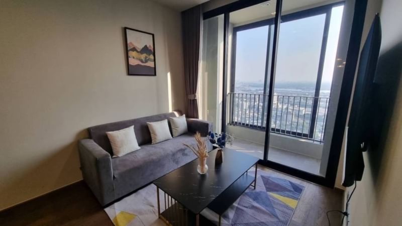 1 bedroom 1 bathroom for rent at Ideo 36 - price 40000 THB for rent 12 months lease 2 months deposit