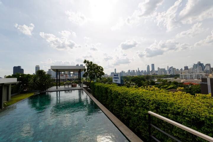 1-Bedroom 1-Bathroom XVI The Sixteenth 43sqm for Sale 4,645,899THB near MRT Queen Sirikit