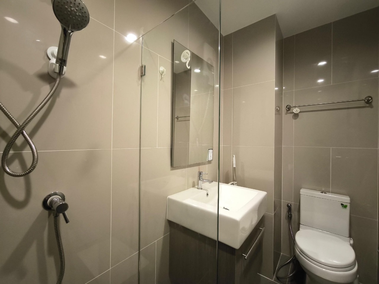 1-Bedroom 1-Bathroom 22sqm Condos at Ideo Mobi Bang Sue for Rent 12,000 THB/month