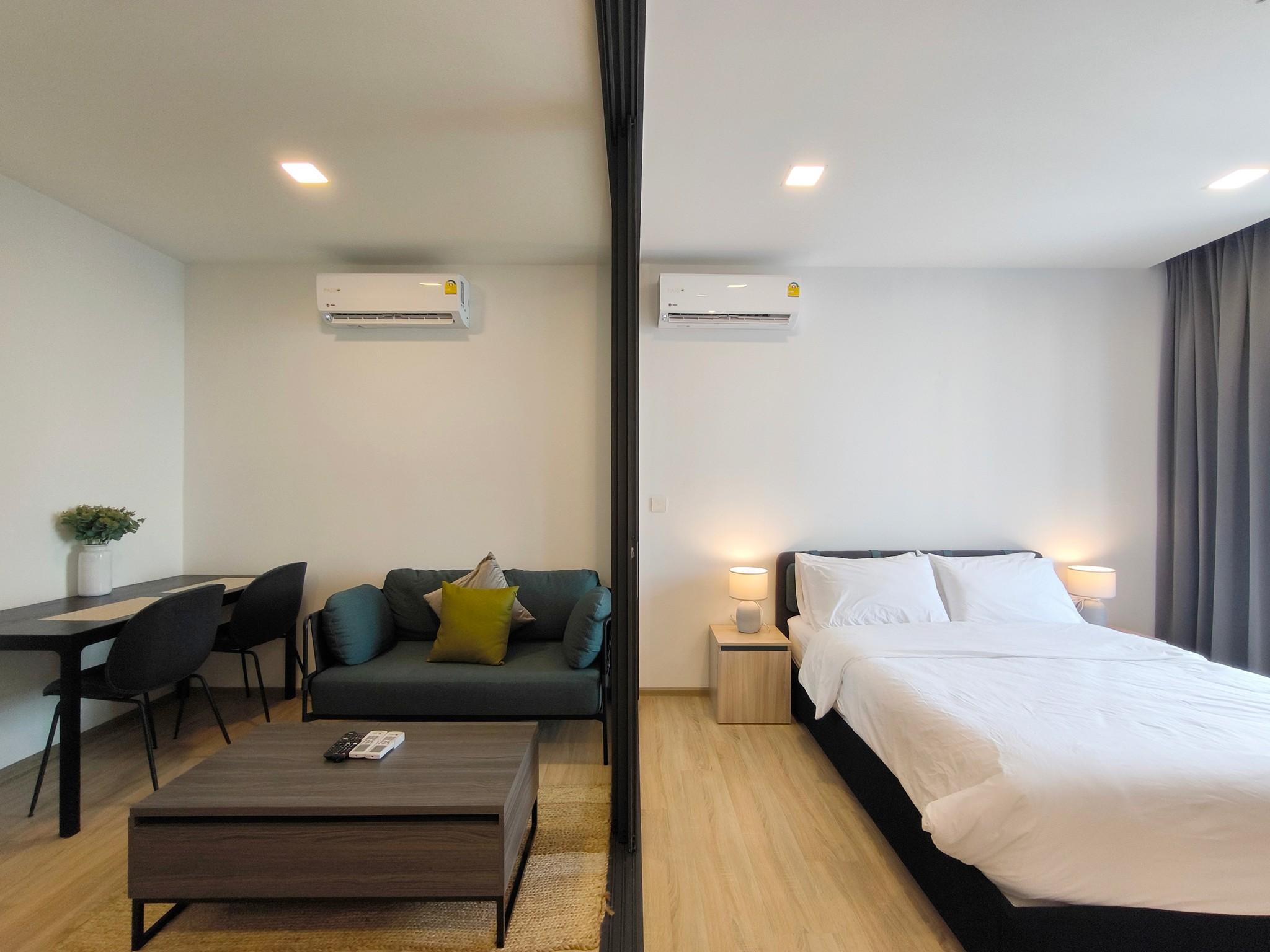 1-Bed, 1-Bath, 42 sqm Room for Rent at XT Phayathai, 25,000 THB/Month, Near BTS Phayathai