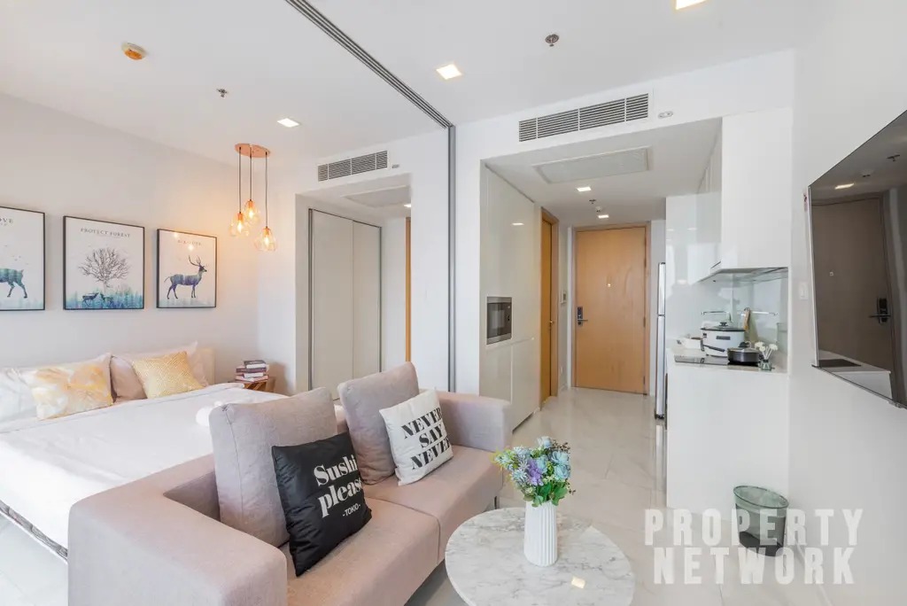 1-Bedroom, 1-Bathroom Condo for Rent/Sale at Hyde Sukhumvit 11 – 35 sqm, Stunning City Views, Just ฿30,000/month, 380m to BTS Nana