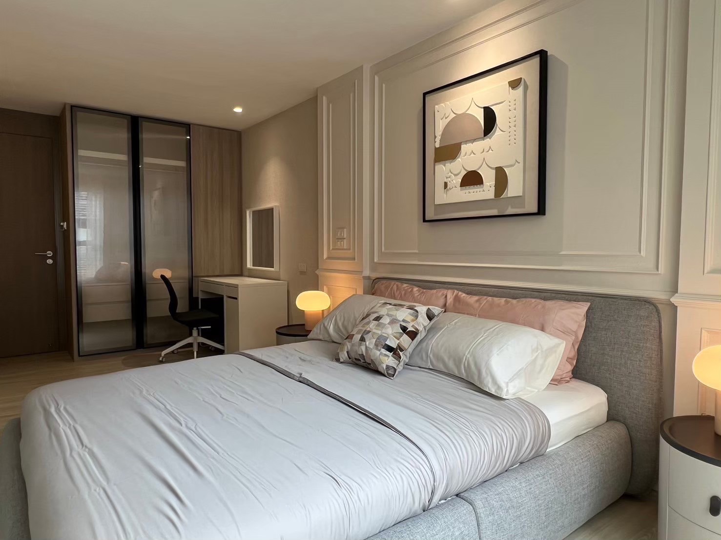 2-BR, 2-BTH Condo, 107 sqm at ฿65K/Month – Modern Living at Ekkamai, 800m to BTS Ekkamai, Fully Furnished, Luxury Amenities