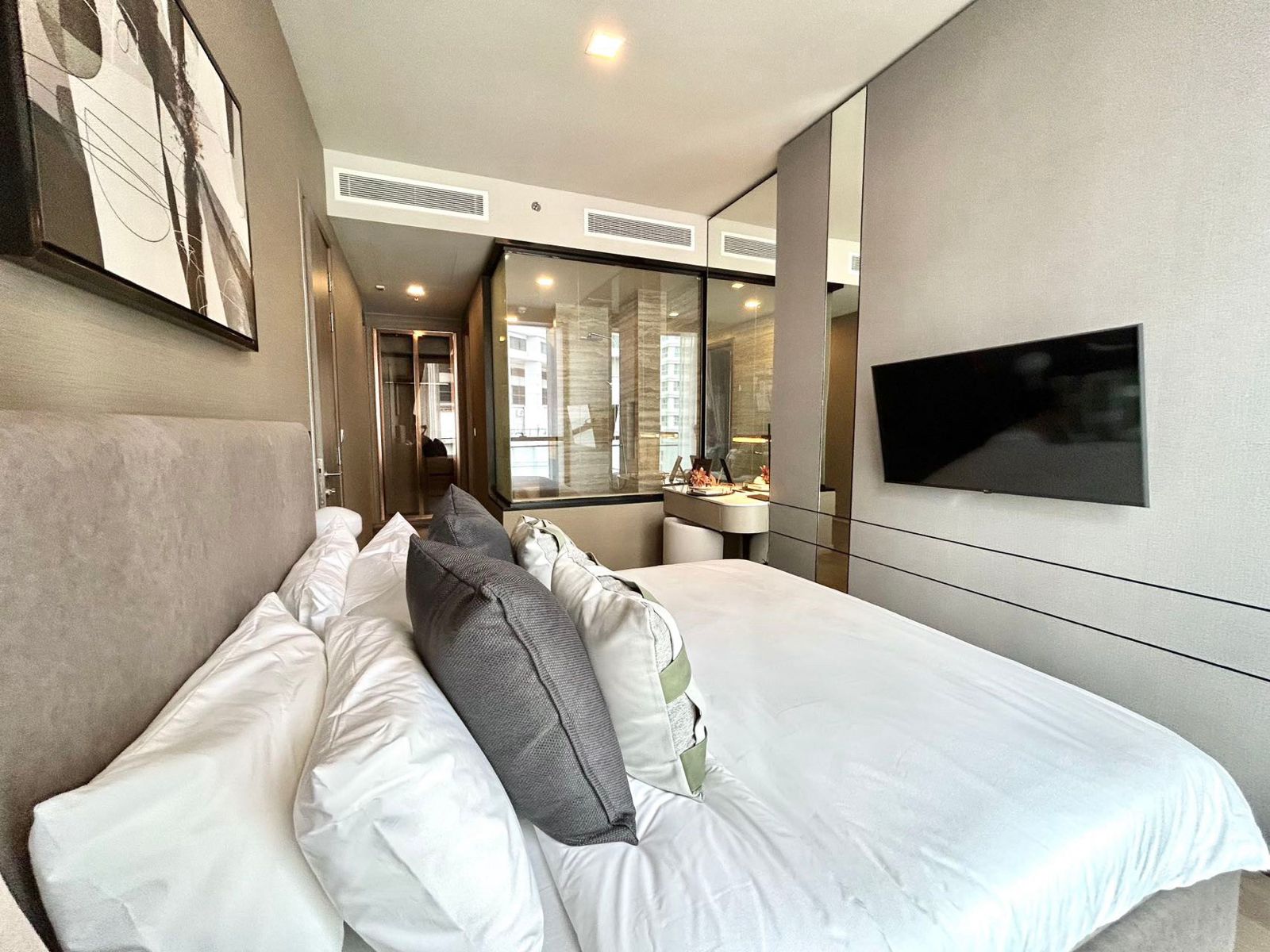 1-Bedroom, 1-Bathroom Condo for Rent at CELES ASOKE, 51 sqm, Fully Furnished, ฿50,000/month, Near BTS Asoke & MRT Sukhumvit – Ideal for Professionals!
