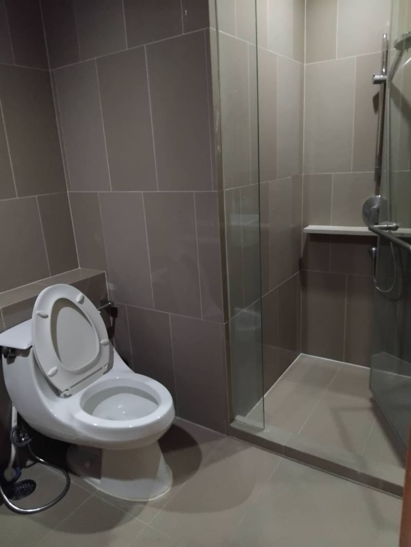 3-Bed, 3-Bath, 154 sqm Condo for Rent at Prive by Sansiri, Lumphini – ฿100,000/month, Near Phloen Chit BTS & Lumphini MRT
