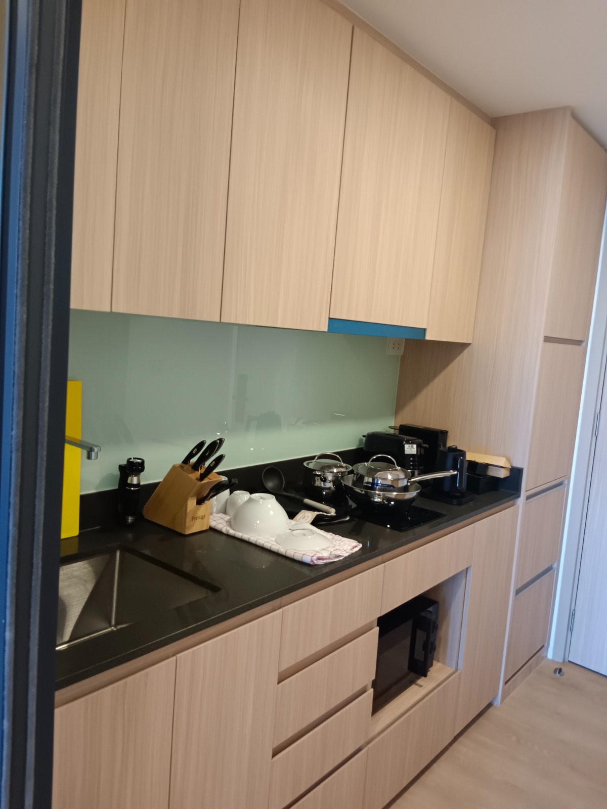 1-Bed, 1-Bath Condo for Rent at Cassia Rama 9, 39 sqm, Near MRT Phra Ram 9 – Rent ฿22,000/month in Huai Khwang, Bangkok