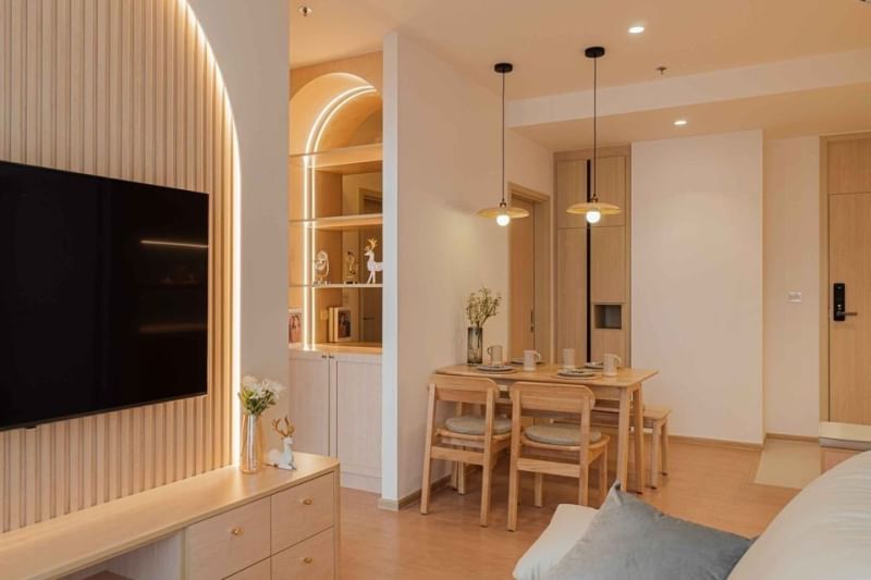 2-Bed, 2-Bath Condo for Rent at Maru Ekamai 2, 60 sqm, ฿65,000/month – Stunning Views, Near Ekkamai BTS, Fully Furnished, Modern Design