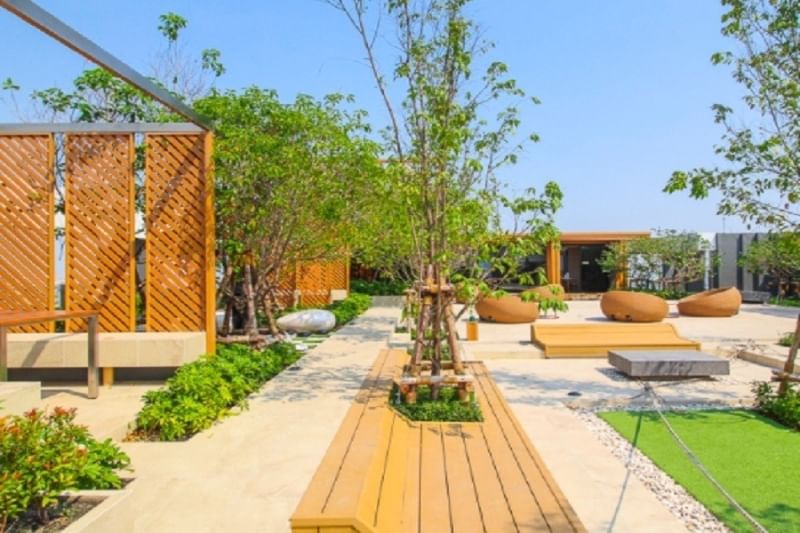 2-Bed, 2-Bath Condo for Rent at Maru Ekamai 2, 60 sqm, ฿65,000/month – Stunning Views, Near Ekkamai BTS, Fully Furnished, Modern Design