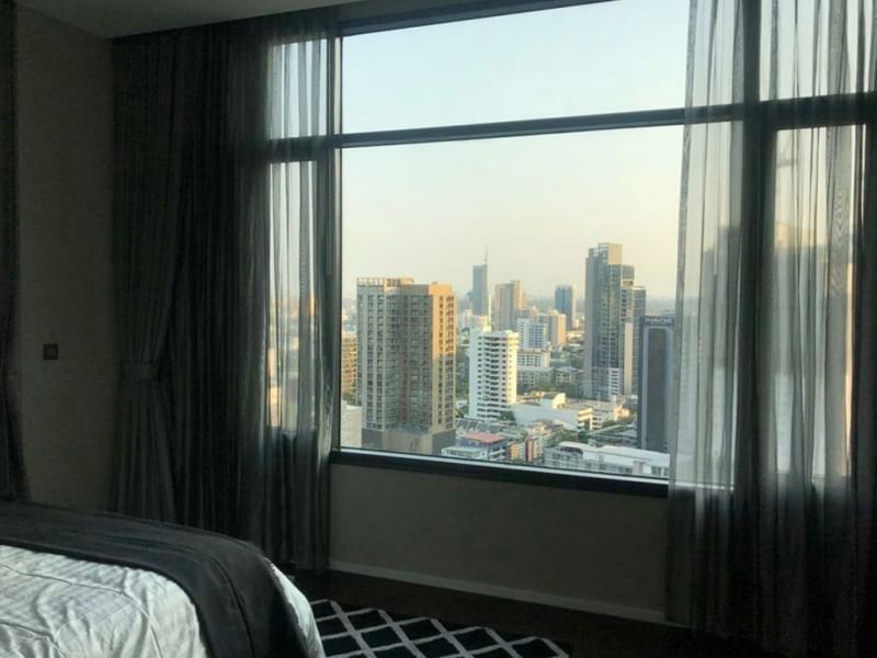 3BR, 4BTH Luxury Condo for Rent/Sale at The Diplomat 39, 152 sq.m., ฿180,000/month or ฿65M, Near BTS Phrom Phong, Fully Furnished, Panoramic Views.