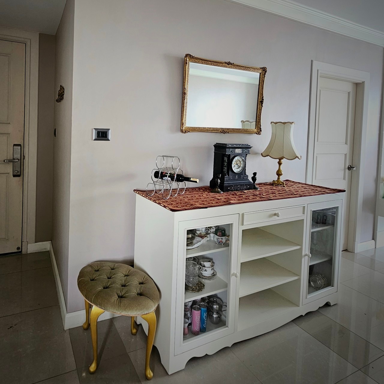 Luxury 3-Bedroom, 3-Bathroom condo at Supalai Wellington, 137 sqm, for Sale at 15,000,000 THB. Prime location near MRT Cultural Center in Huai Khwang.