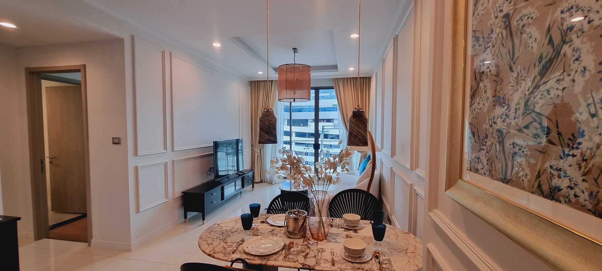 Rent a 2-bedroom condo at Supalai Oriental Sukhumvit 39 for 50,000 THB/month. Fully furnished, 99 sqm, with premium facilities near BTS Phrom Phong. Call now!